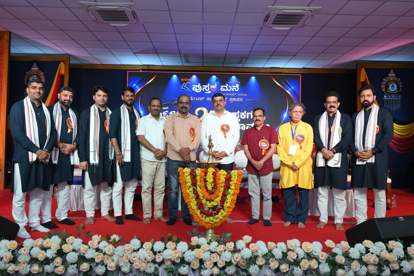 ಕ್ರಿಯೇಟಿವ್ ಪುಸ್ತಕ ಧಾರೆ- 2026: ಖ್ಯಾತ ಪತ್ರಕರ್ತ ಶ್ರೀ ಅಜಿತ್ ಹನುಮಕ್ಕನವರ್ ಭಾಗಿ.